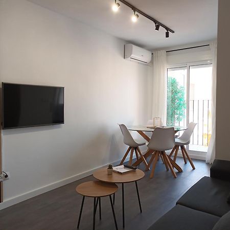 Apartamento Vacacional Cuarteles Màlaga Exteriér fotografie