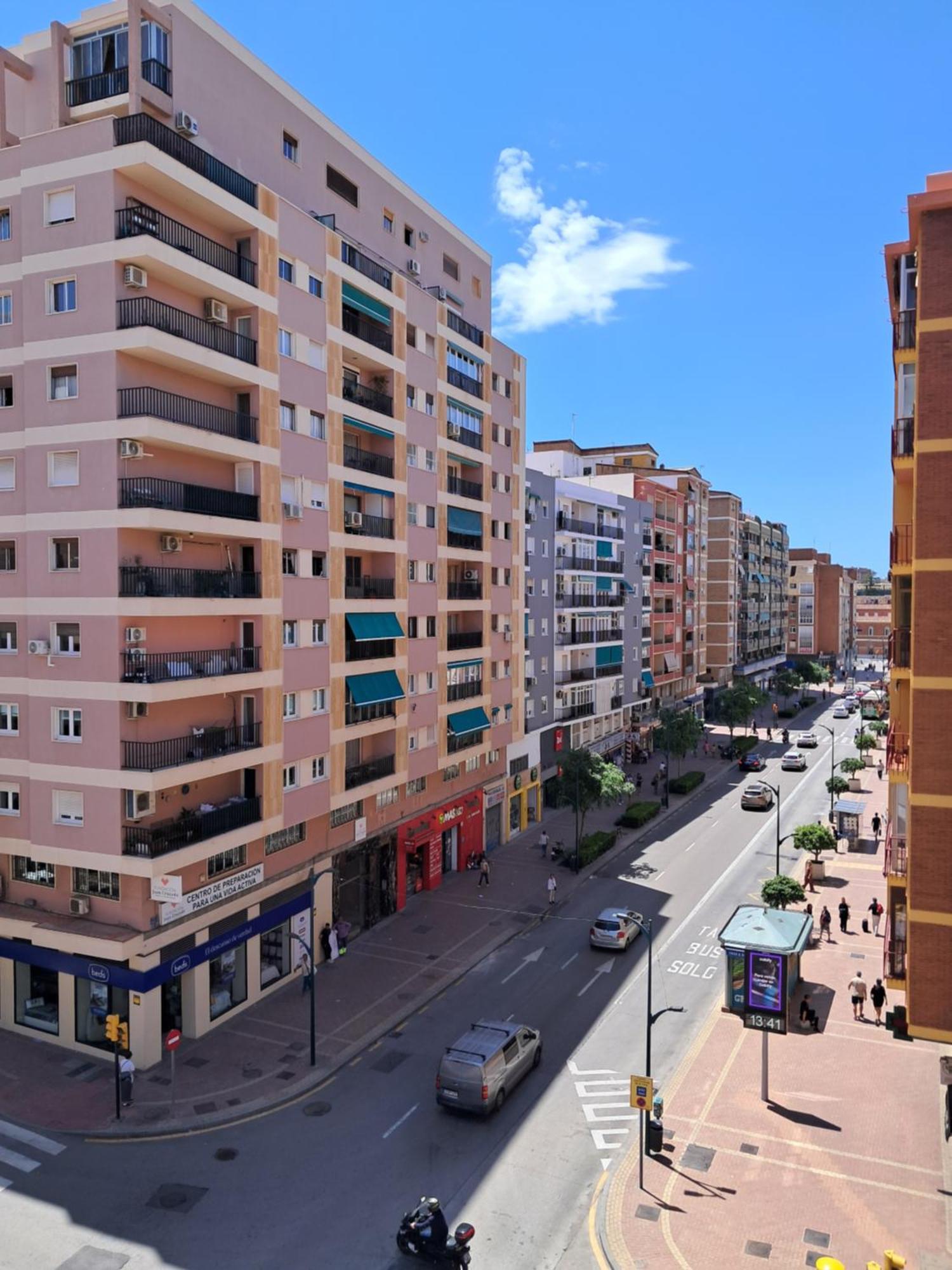 Apartamento Vacacional Cuarteles Màlaga Exteriér fotografie